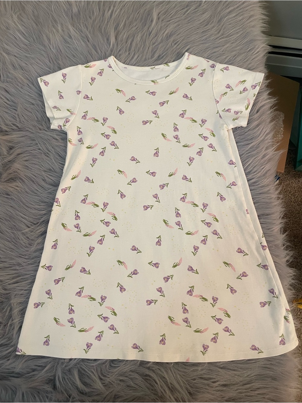 🐶White Floral A-Line Short Sleeve Dress with Purple Buds